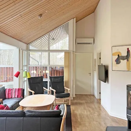 Holiday Cviii Holiday home *